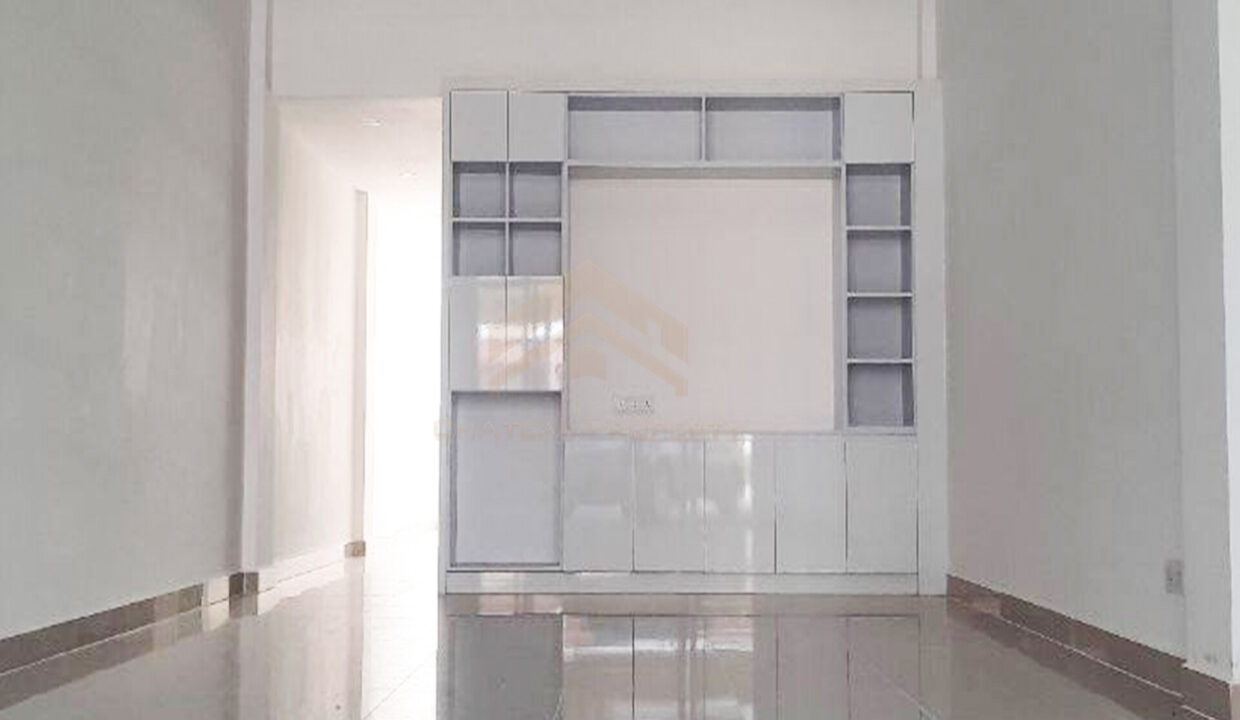 P206(1)